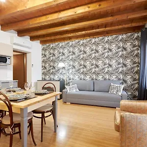 appartamento-vicolo-san-francesco.hotelinveneto.com/